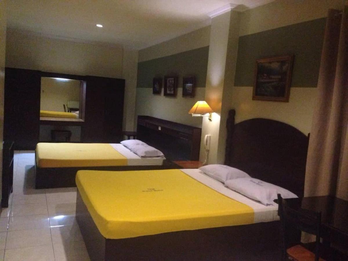 Rolet Hotel Catbalogan Exteriér fotografie